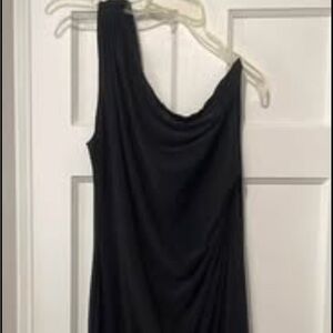 Elegant Black Sleeveless Dress